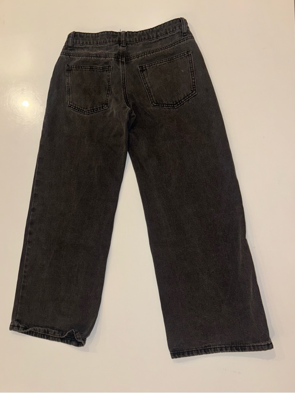 Edikted Petite Raelynn Washed Low Rise Jeans XS - Picture 4 of 6
